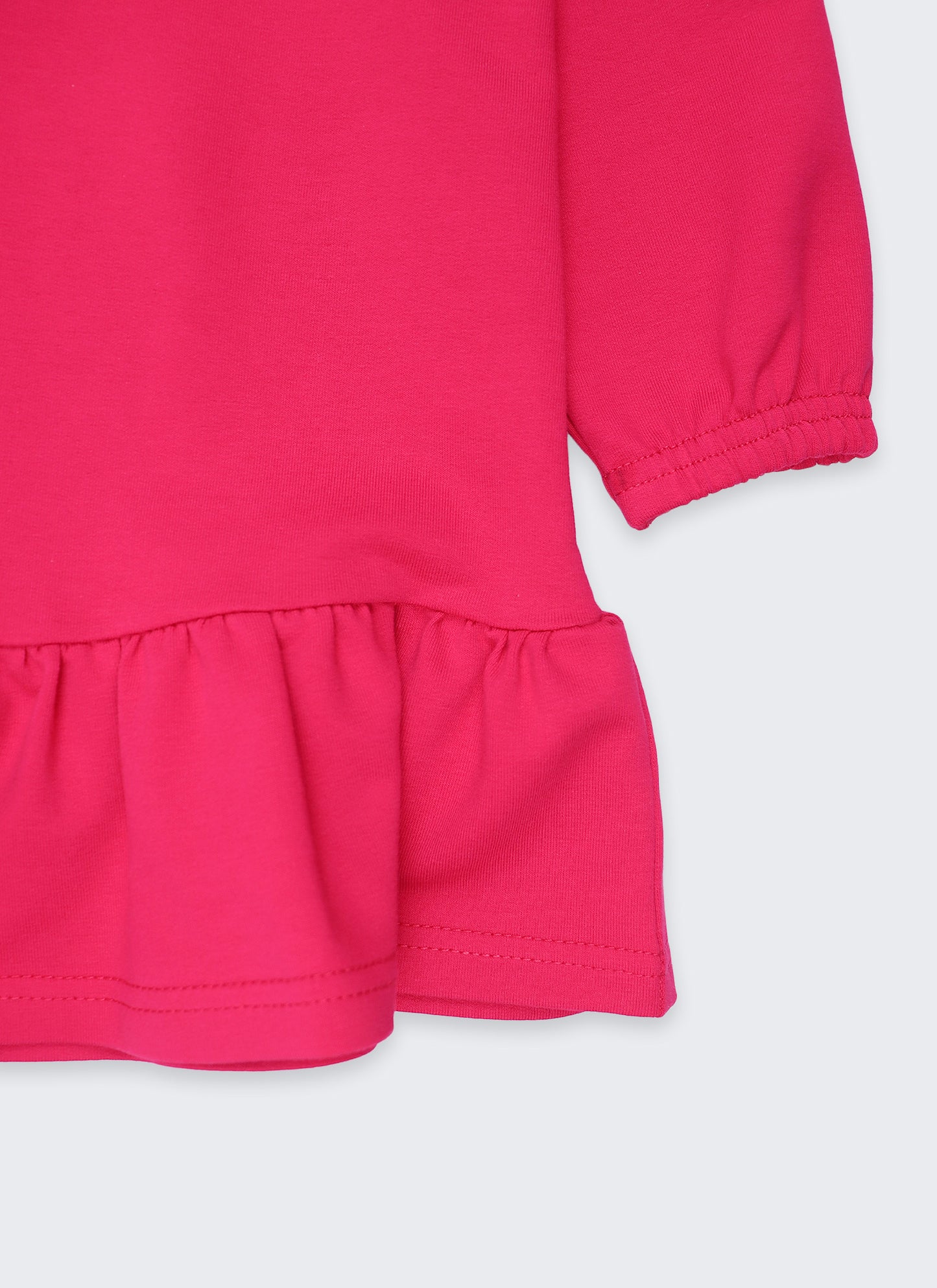 Рокля с принт и къдри