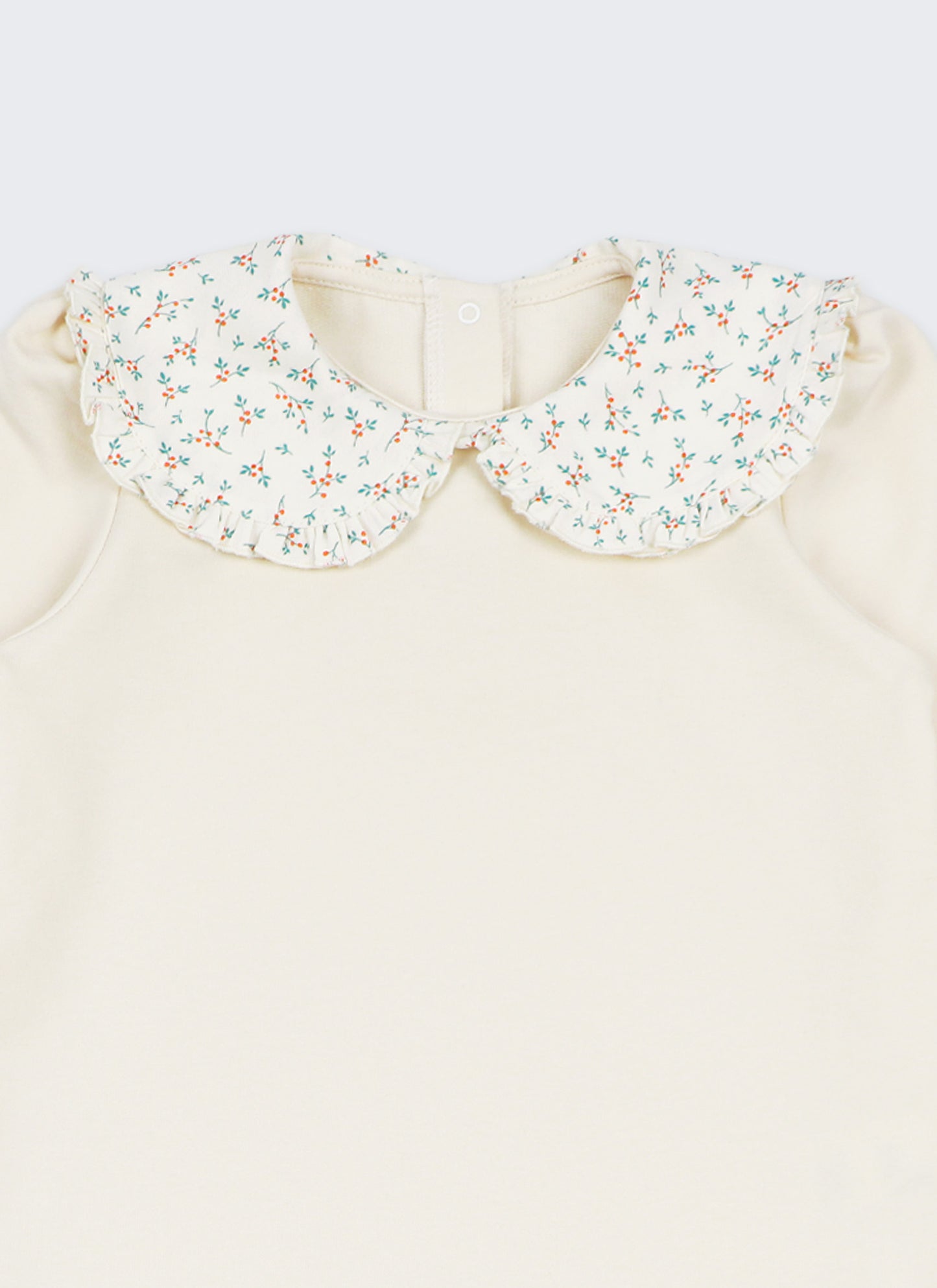 Рокля с яка