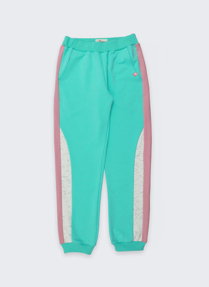 Ватиран цветен комплект