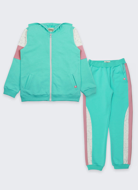 Ватиран цветен комплект