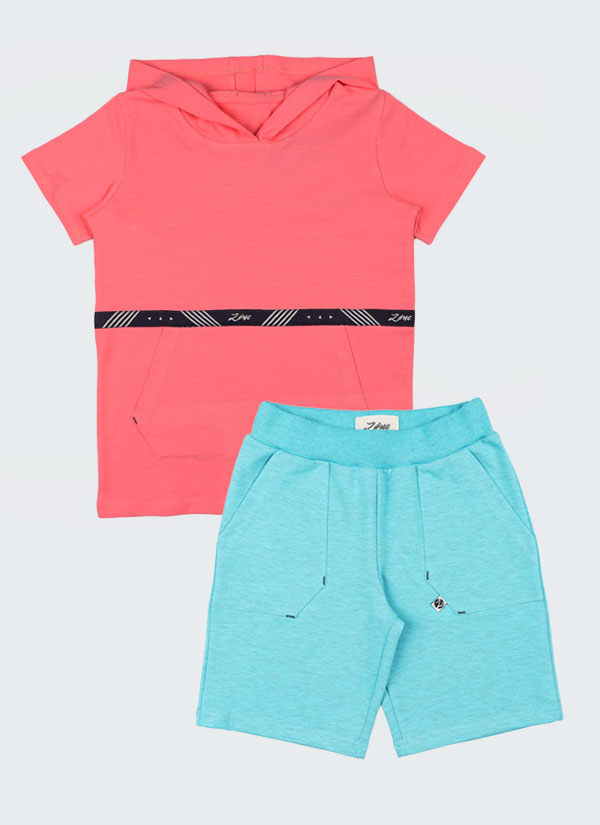 K-т тениска с качулка и къси панталони включва тениска с качулка с голям джоб отпред и лента Zinc в цвят праскова, и класически къси панталони със странични външни джобове в цвят светъл елекрик, Момчета 2 - 12 години, Zinc