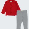 К-т елегантно сако и панталон от трико включва класически панталон с джобове отзад и имитация на джоб отпред в цвят сив меланж и изчистен класически модел сако в червен цвят, Момчета 6 месеца - 4 години, Zinc