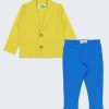 К-т елегантно сако и панталон от трико включва класически панталон с джобове отзад и имитация на джоб отпред в цвят сакс и изчистен класически модел сако в цвят патешко жълт, Момчета 6 месеца - 4 години, Zinc