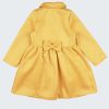Това палто е разкроен модел с памучна подплата на тялото и полиестерна на ръкавите, с два странични джоба и панделка на гърба в жълт цвят, снимка на гърба, Момичета 2 - 7 години, Zinc