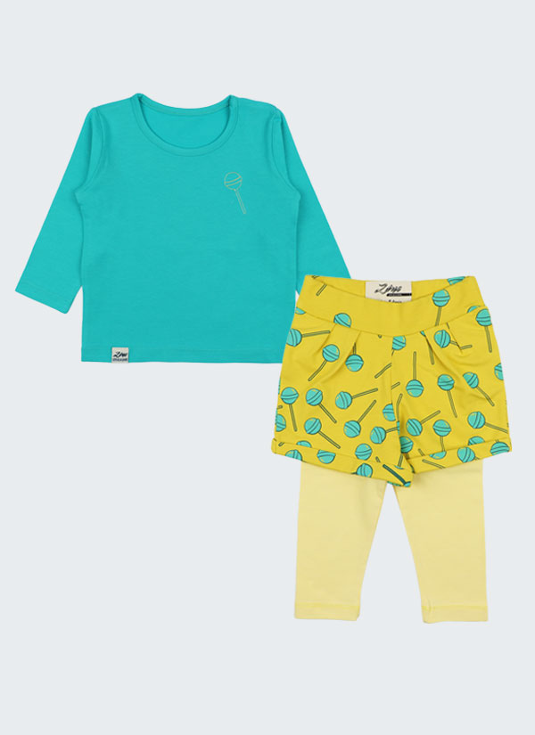 К-т блуза и къс панталон с клин "Летящи близалки" се състои от класическа блуза с малка бродерия близалка в цвят мента и къс панталон с широк колан и прикрепен към него клин в патешко жълт цвят, Бебета 0 - 2 години, Zinc