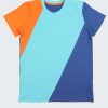 Цветен к-т се състои от тениска с три цветни блока и къс панталон с крачоли в два различни цвята - светло син меланж и джинс , Момчета 5 - 10 години, Zinc