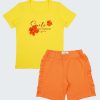 К-т тениска с принт на цветя и къс панталон e от класическа тениска с принт в цвят звънливо жълт,и изчистен панталон с ластик на талията и къдри от страни в цвят портокал, Момичета 2 - 12 г. Zinc