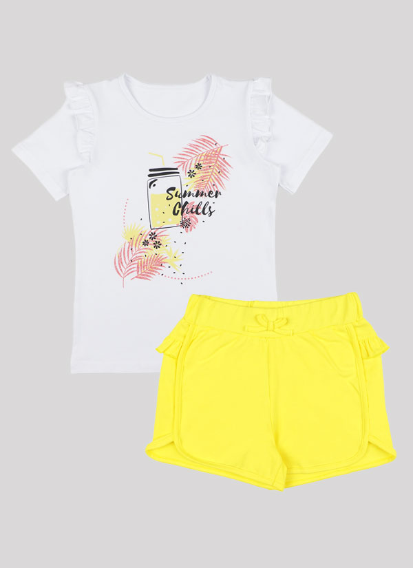 К-т "Летни тръпки" е от тениска с къдри на рамото със закачлив принт и надпис "Summer chills" в бял цвят и къс панталон с къдри в горната част и малка панделка на колана в лимонено жълт цвят, Момичета 1 - 5 години, Zinc