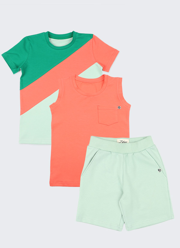 Цветен комплект "Лято" се състои от тениска с разделена предна част на три цветни блока в млечна мента, корал и бг зелен, тениска без ръкави с джоб в цвят корал и класически къс панталон в цвят млечна мента, Момчета 4 - 12 години, Zinc