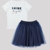 К-т тениска и пола с тюл се състои от бяла тениска с бродерия с пайети и послание "Shine bright" и тъмно синя пола с мека подплата и тюл, Момичета 4 - 8 години, Zinc