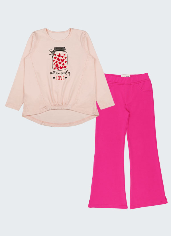К-т блуза и клин с клоширани крачоли се състои от блуза с дълъг ръкав леко удължена и извита като дъга задна част с принт и набрана с ластик в средата на предната част в цвят пудра и класически клин панталон с разкроени от коляното надолу крачоли в цвят циклама, Момичета 6 - 10 години, Zinc