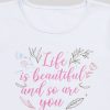 Бяла блуза с принт "Life is beautiful" е изчистена класическа бяла блуза с обло деколте с нежен принт "Life is beautiful", с подгъв на ръкавите и талията, Момичета 2 - 12 години, Zinc